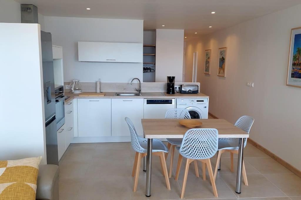 Front De - Emplacement Prise Au Calme - T2 Moderne Et Entierement Climatise - A Pieds Apartment Sanary-sur-Mer