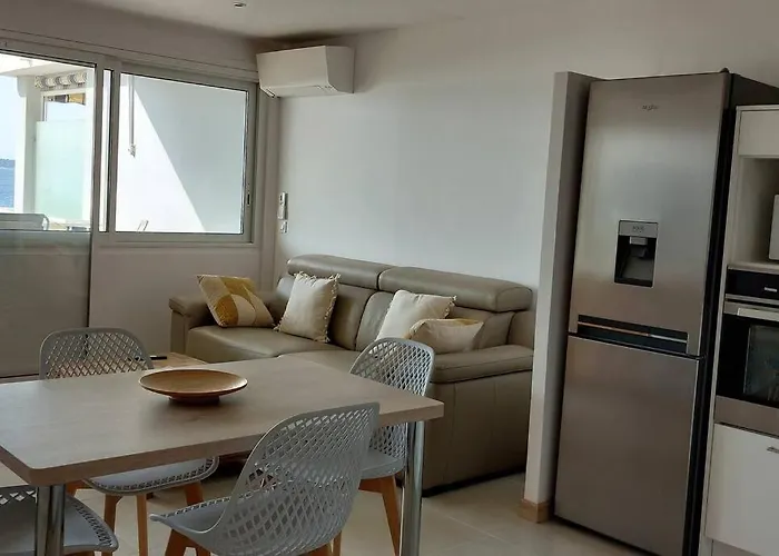 Front De Mer - Emplacement Prise Au Calme - T2 Moderne Et Entierement Climatise - Tout A Pieds